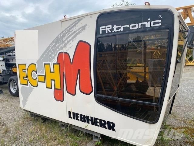 Liebherr 132 EC-HM Byggkranar