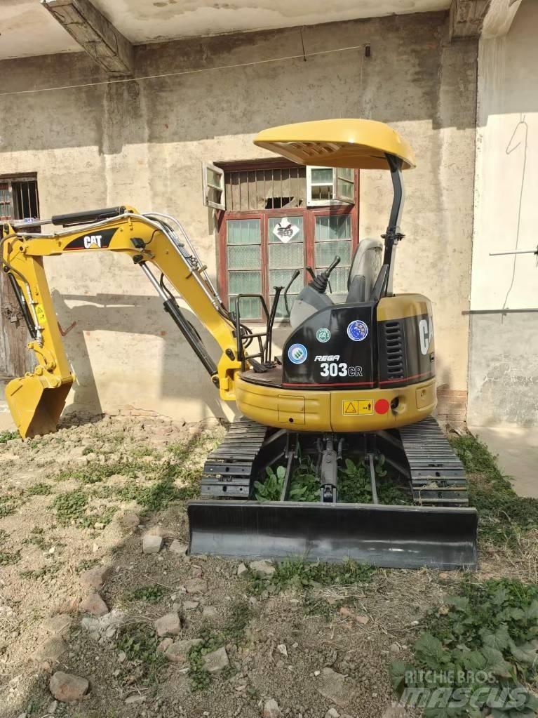 CAT 303 CR Minigrävare < 7t