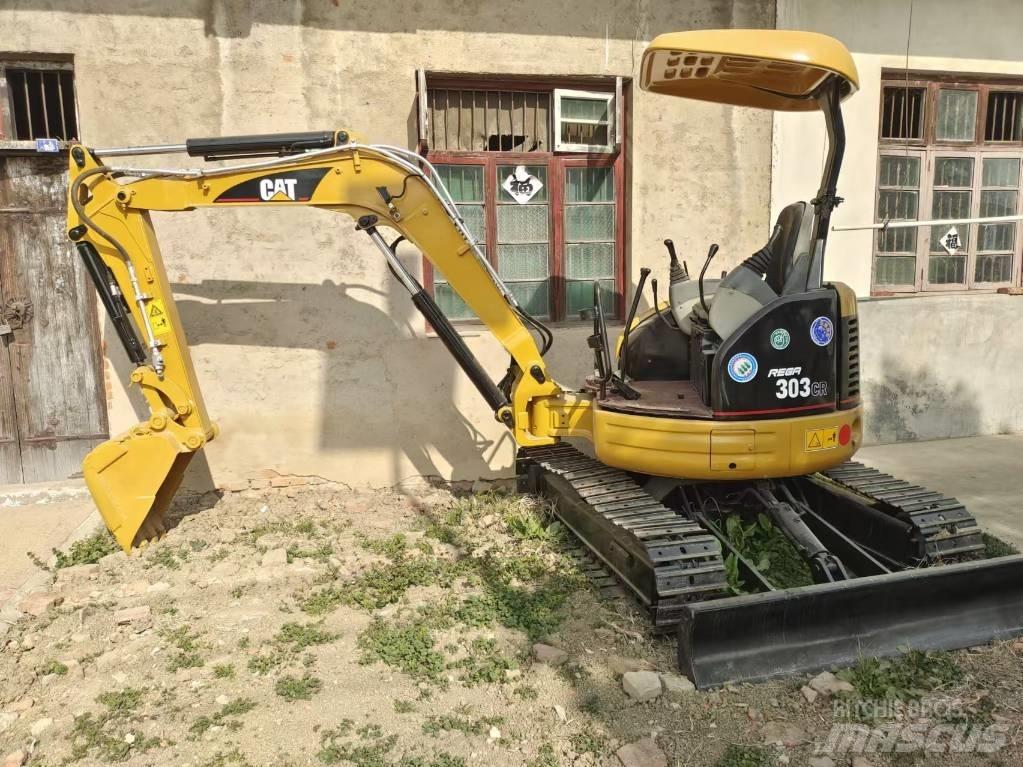 CAT 303 CR Minigrävare < 7t