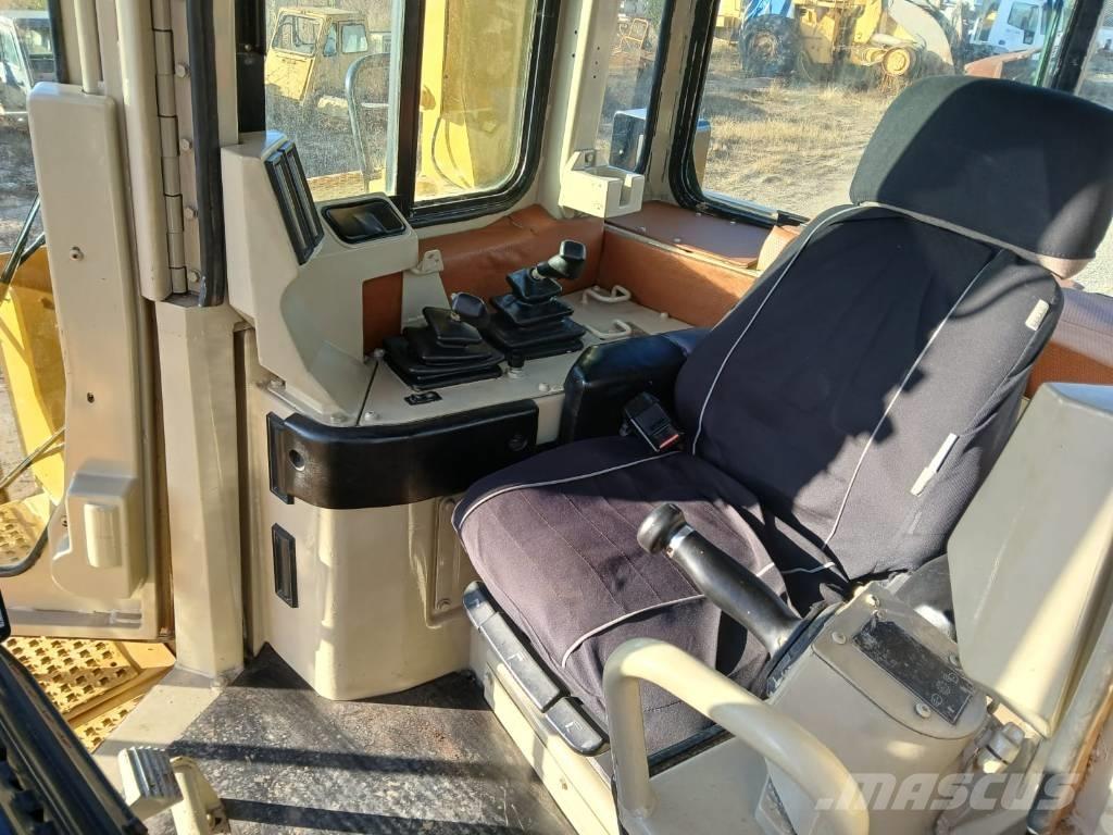 CAT D 9 R II Bandschaktare