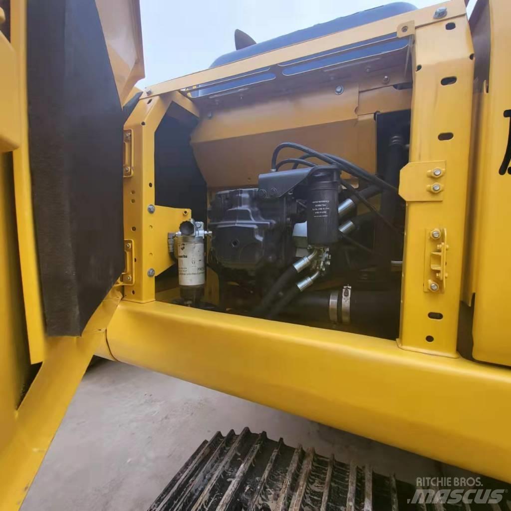 Komatsu PC 210 Bandgrävare