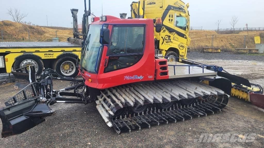  Pistenbully PB 100 Snöplogar