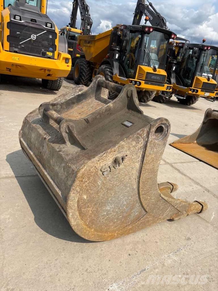 Volvo EC 250 EL Bandgrävare