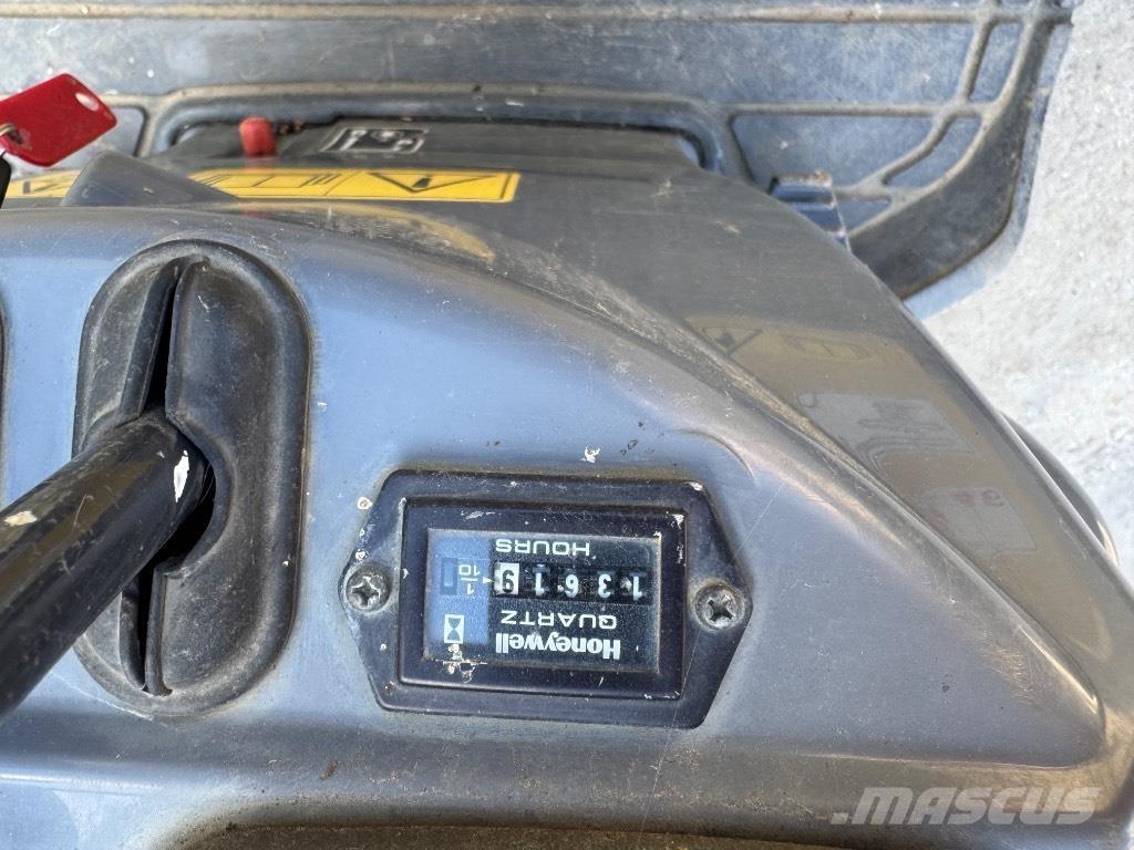 Yanmar SV08 (1C603) Minigrävare < 7t
