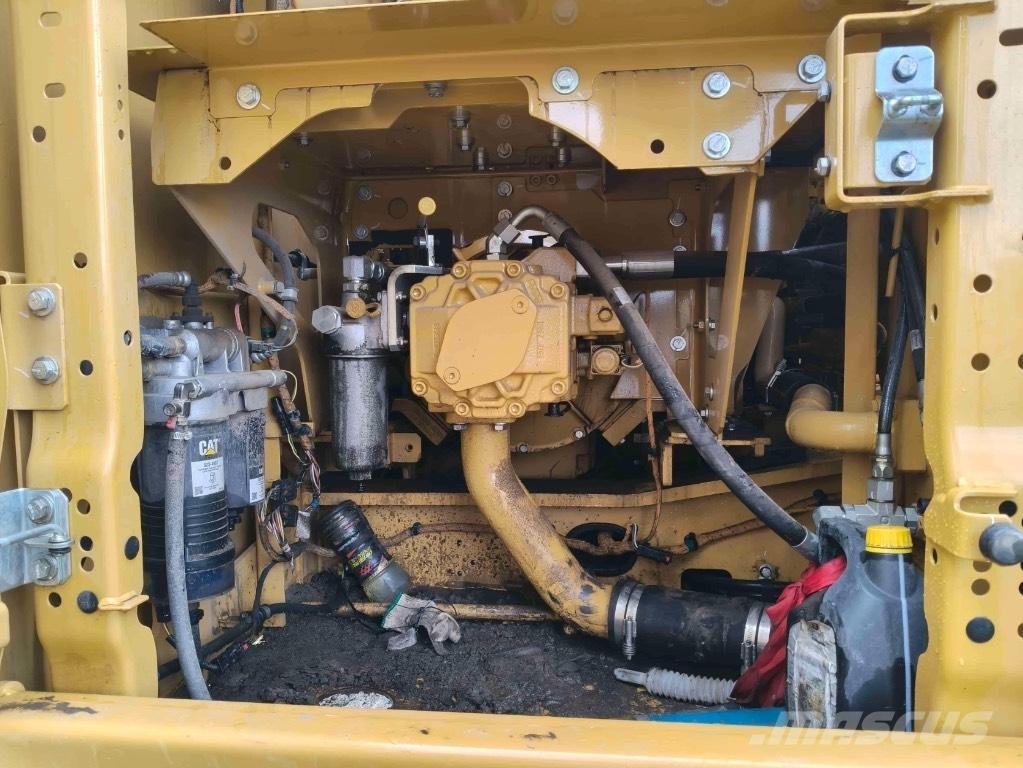 CAT 326 Bandgrävare