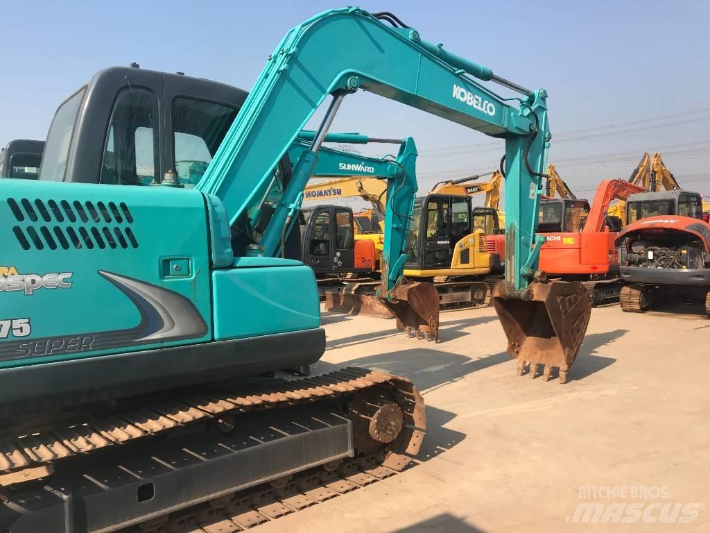 Kobelco SK 75 CSR Bandgrävare