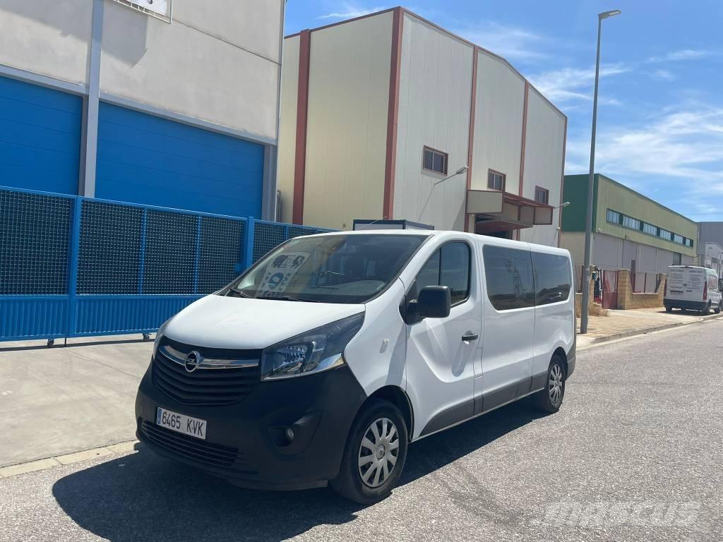 Opel VIVARO Lätta skåpbilar