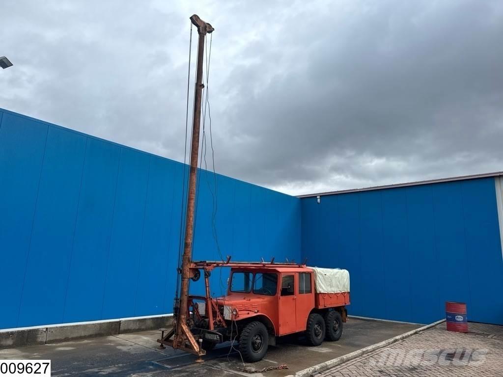 Dodge WC 63 M 6x6 Allterrängkranar