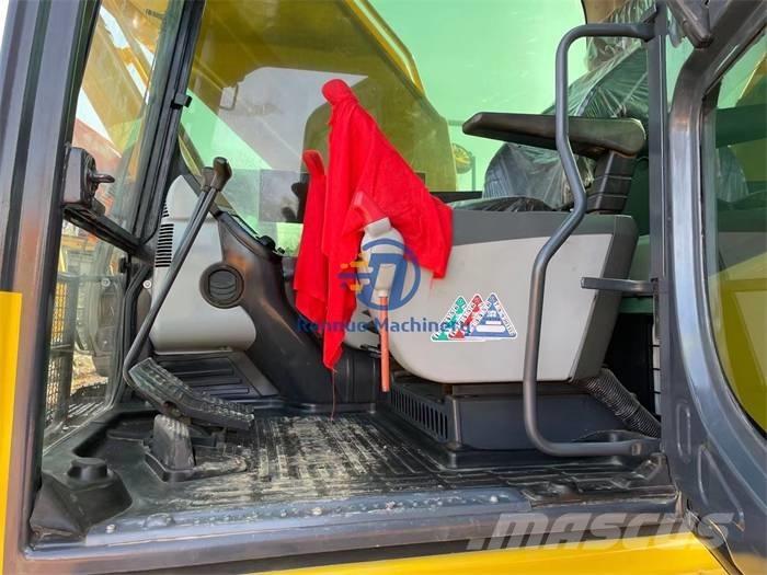 Komatsu PC 220-8 Bandgrävare