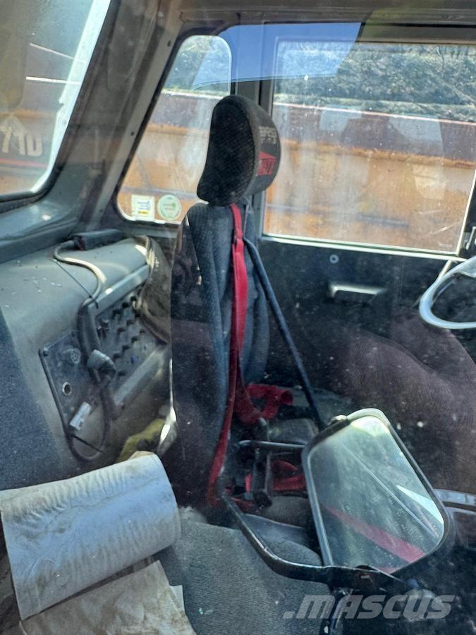 CAT 769D Hytter och interiör