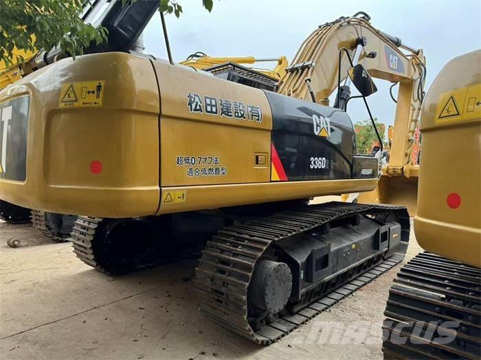 CAT 336 D2L Bandgrävare