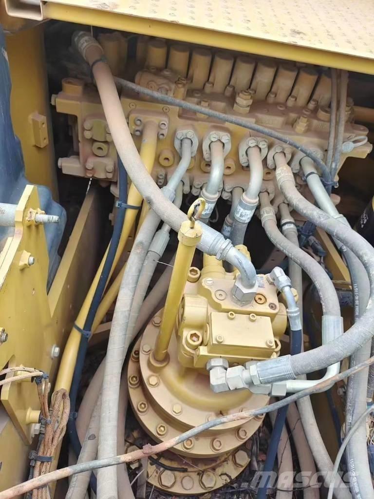 CAT 320 GC Bandgrävare
