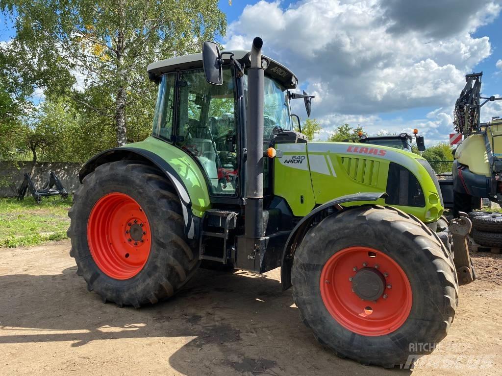 CLAAS Arion 640 Traktorer