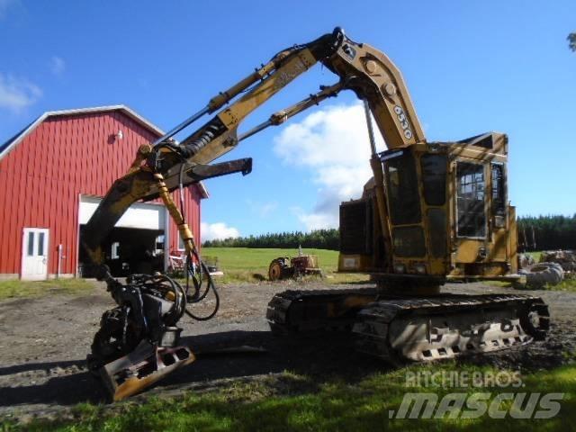 John Deere 653G Skördare