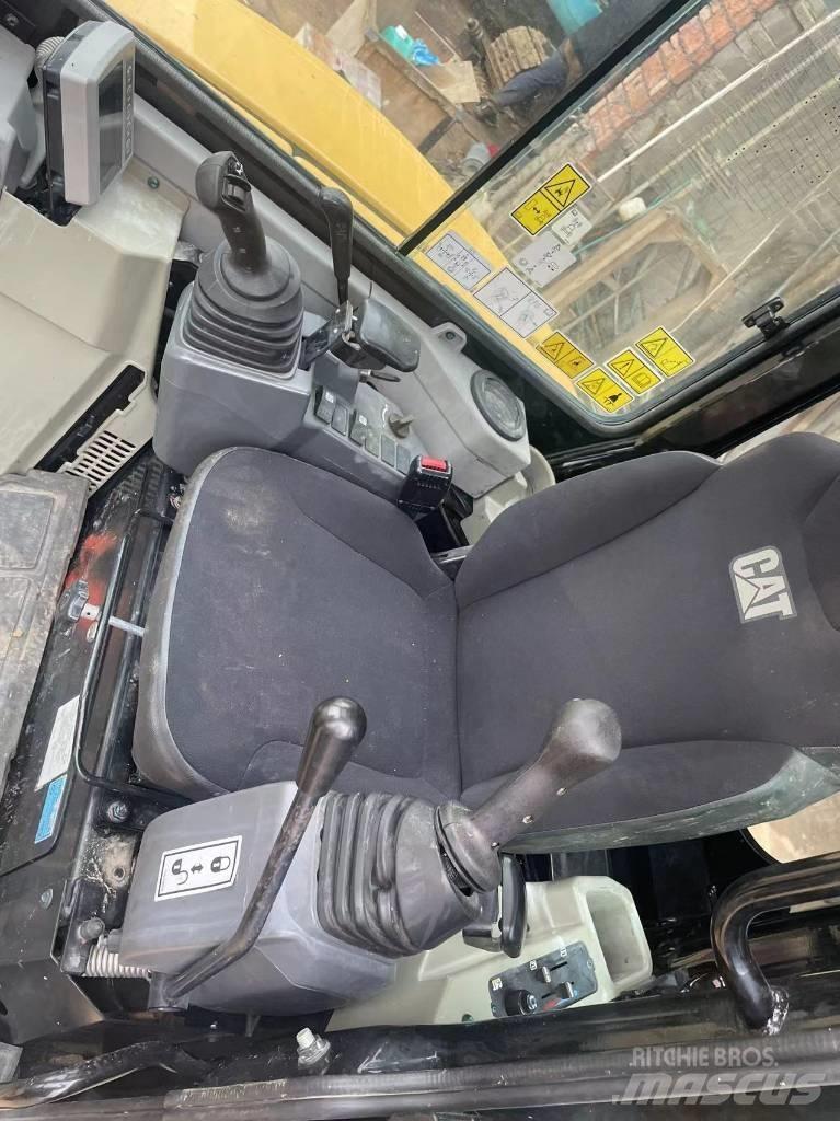 CAT 303.5 E CR Minigrävare < 7t