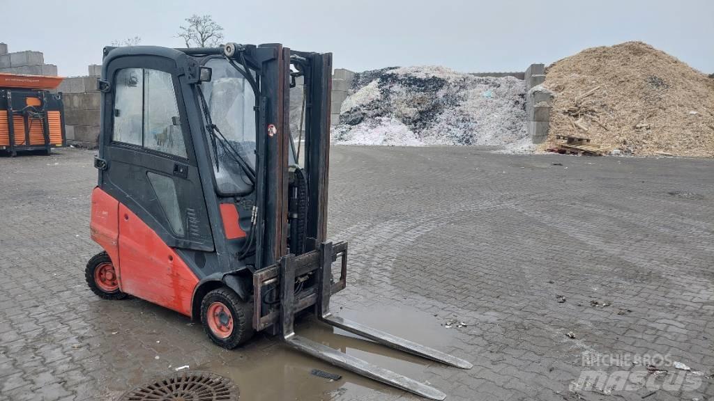 Linde H 16 Gasolmotviktstruckar