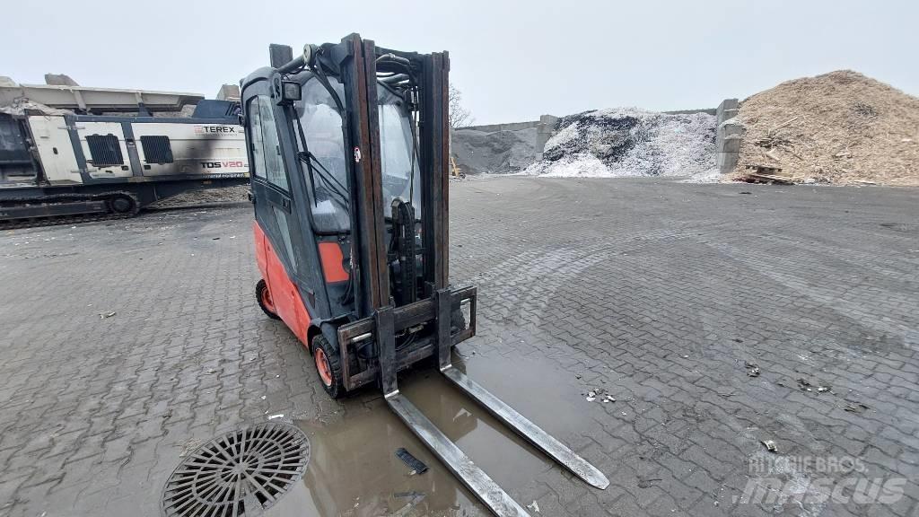 Linde H 16 Gasolmotviktstruckar