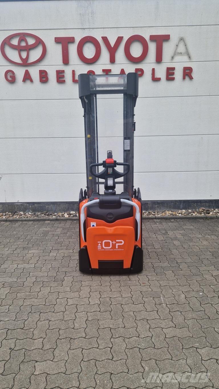 Toyota SPE160 Staplare