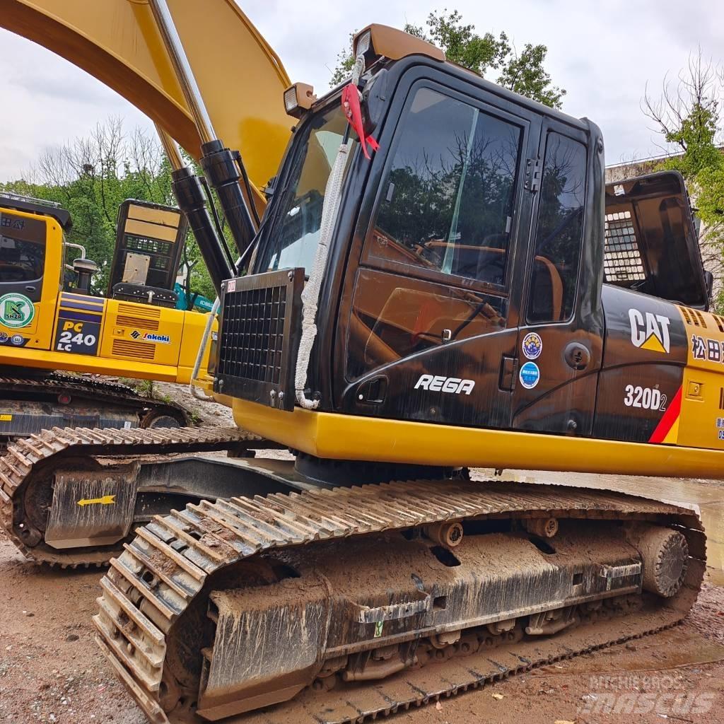 CAT 320 D Bandgrävare