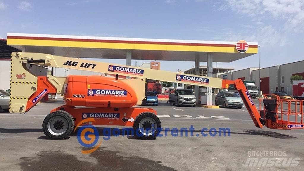 JLG 800 AJ Bomliftar