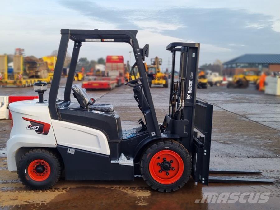 Bobcat D30NX Dieselmotviktstruckar