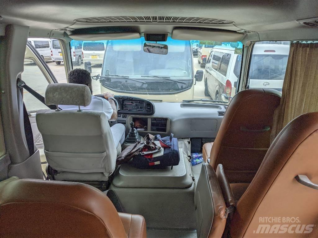 Toyota Coaster Bus Minibussar
