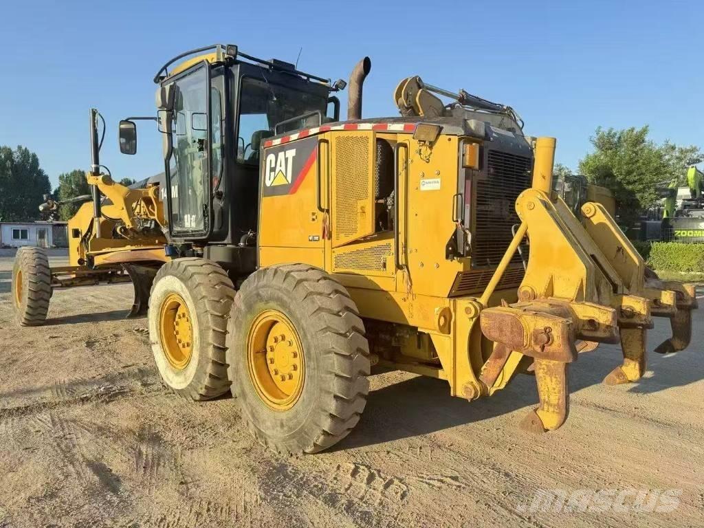 CAT 140 M Väghyvlar
