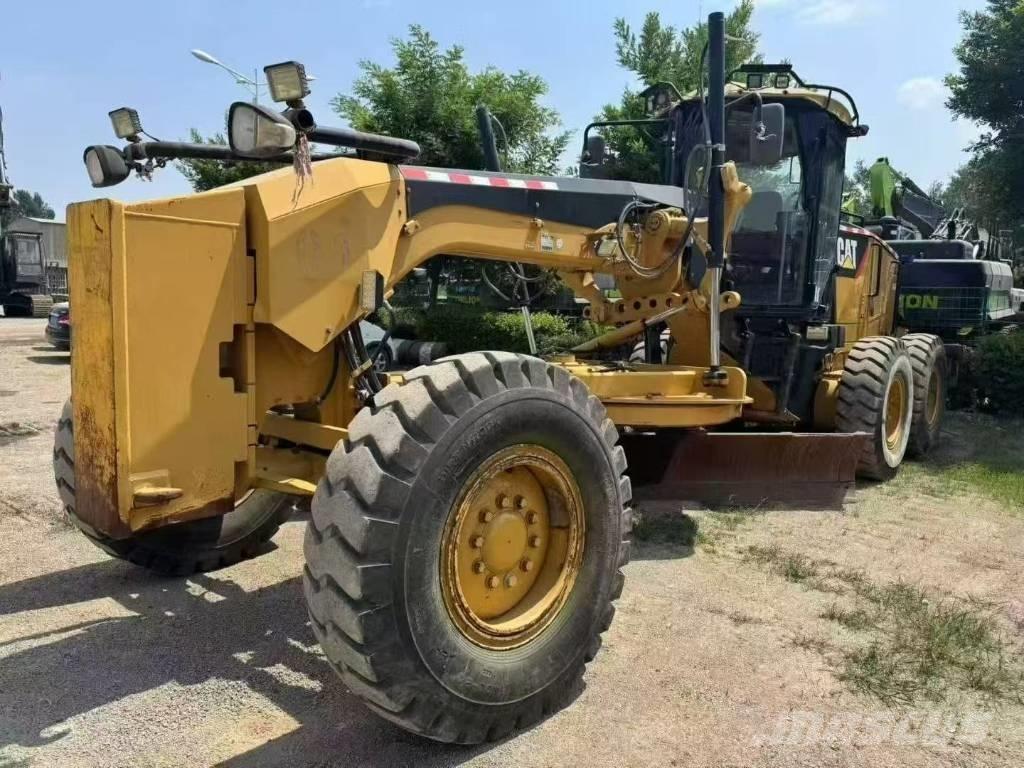 CAT 140 M Väghyvlar