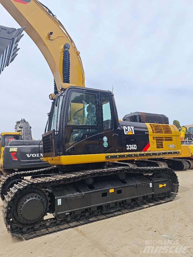 CAT 336 D Bandgrävare