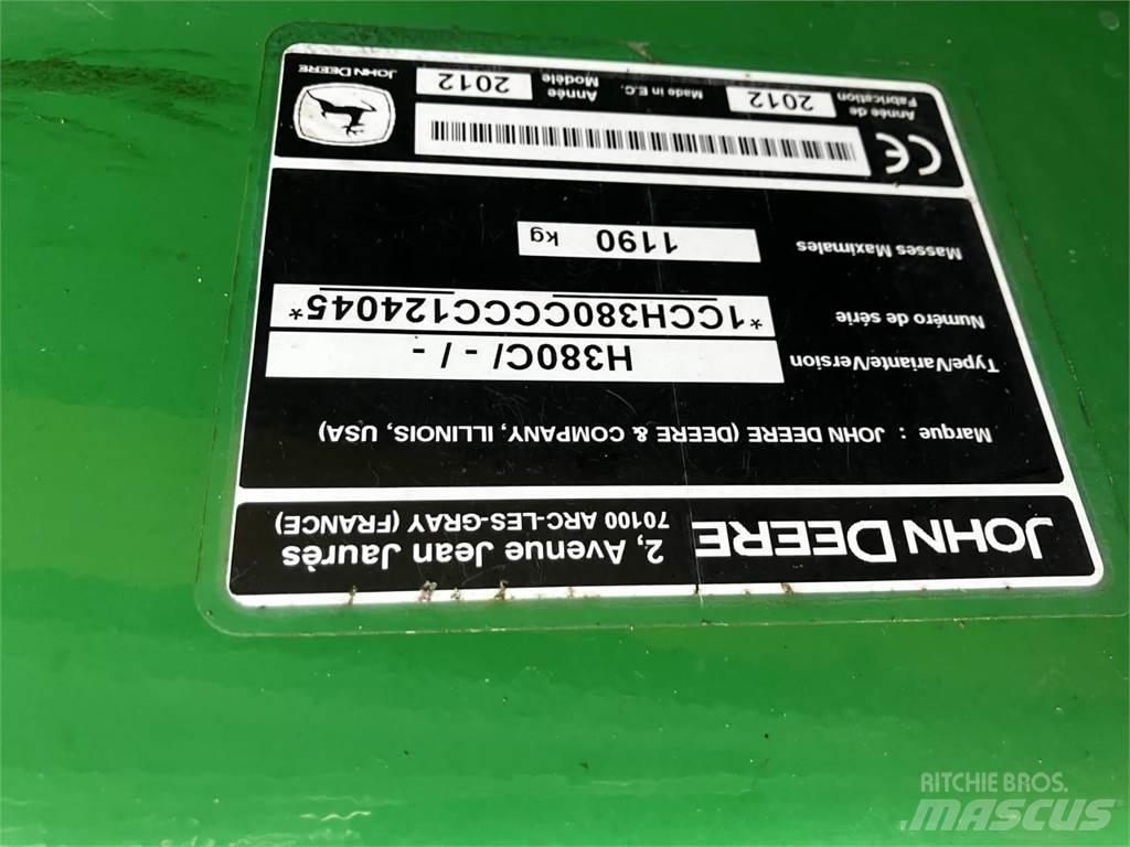 John Deere 6215R Traktorer