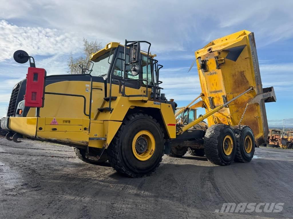 Komatsu HM 300-3 Midjestyrd dumper