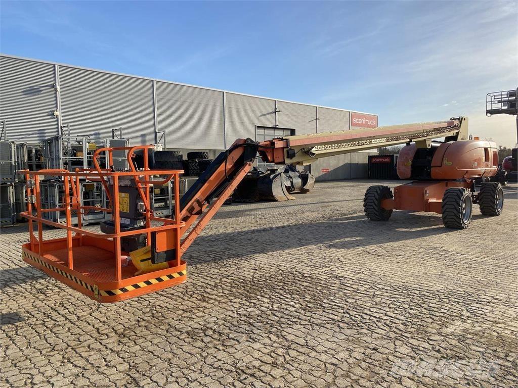 JLG 860SJ Bomliftar
