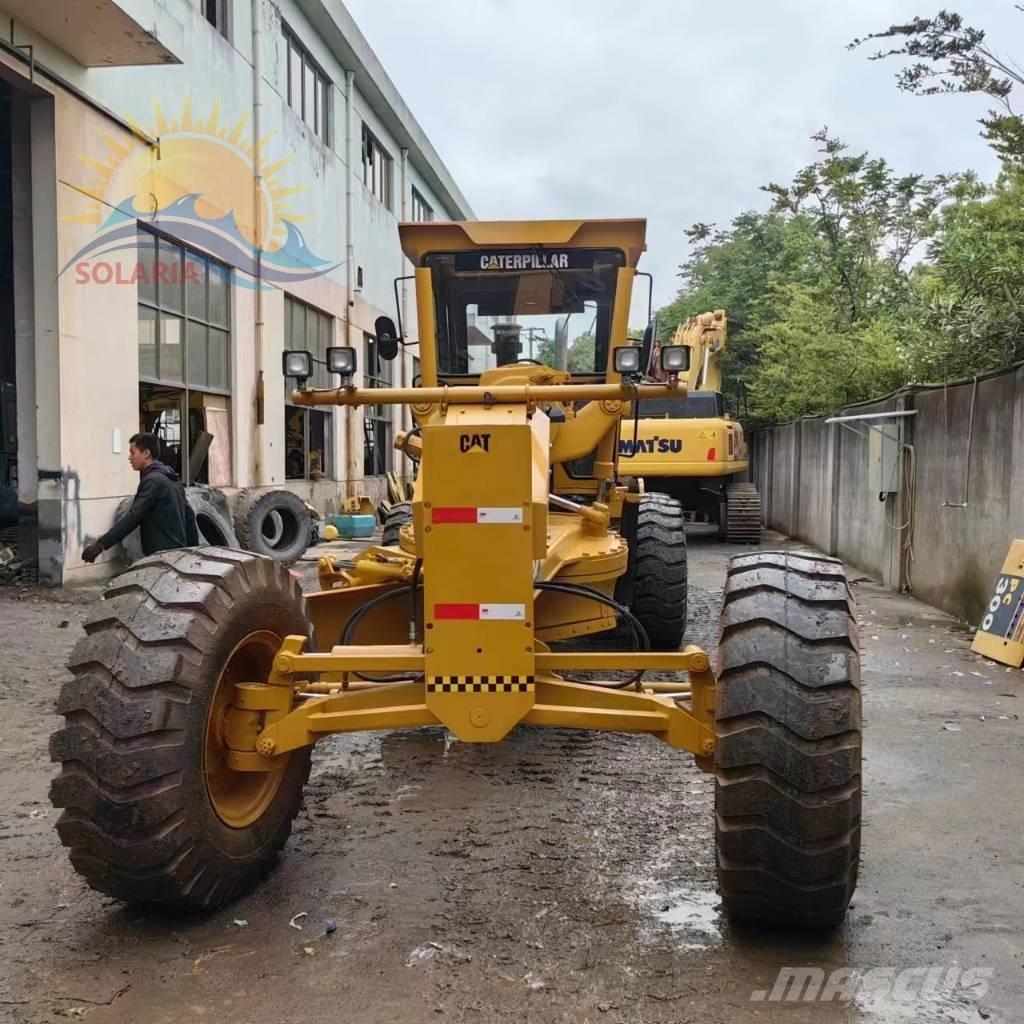 CAT 140 K Väghyvlar