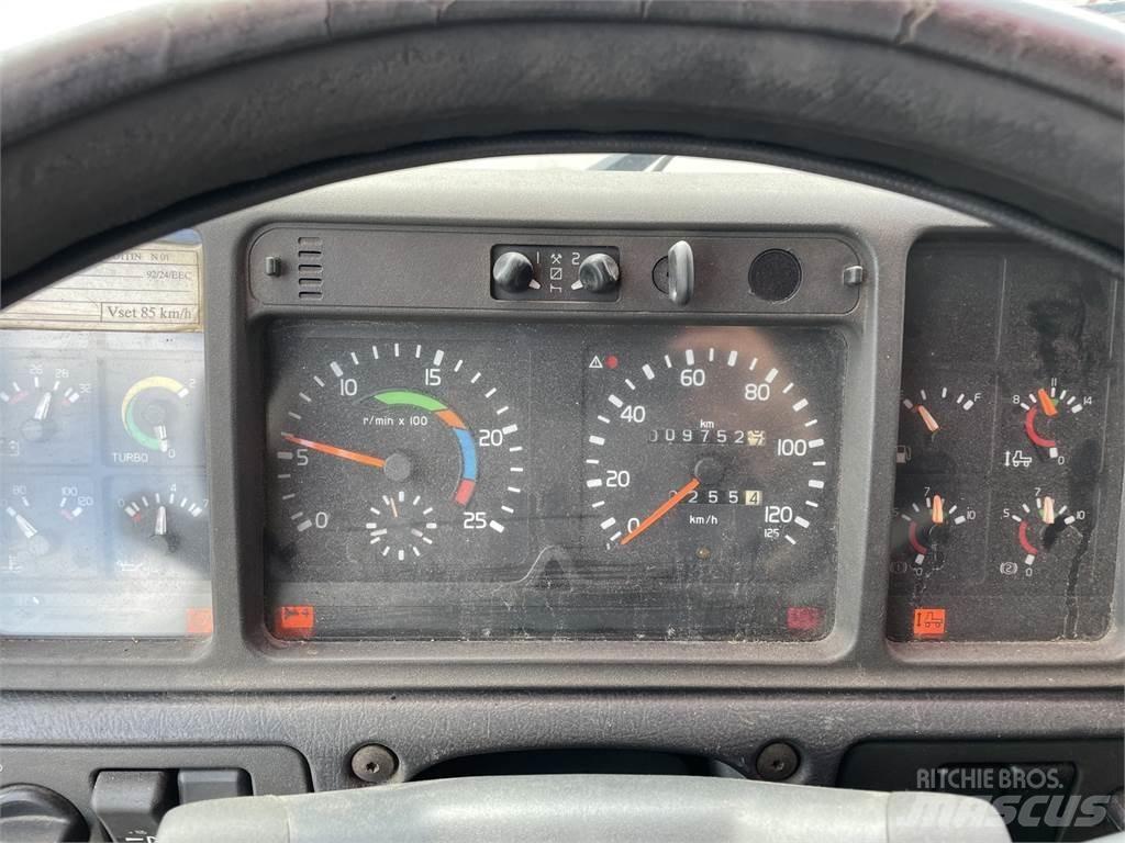 Volvo FH12 6x2 Lastväxlare med kabellift