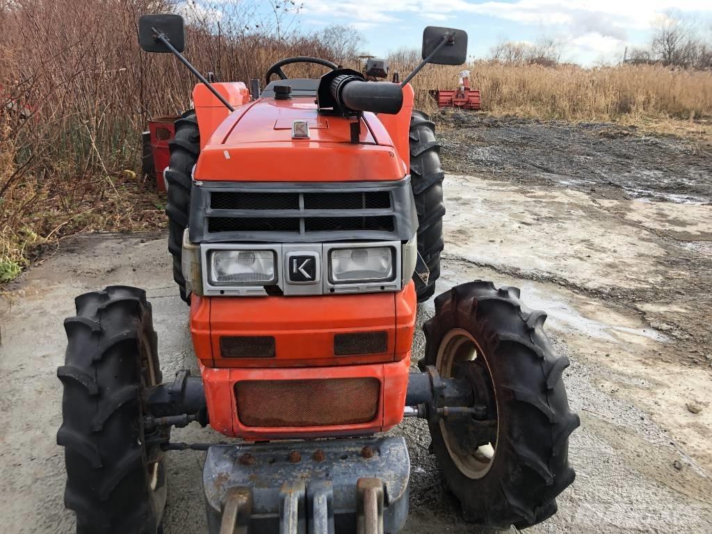 Kubota GL-46 Traktorer