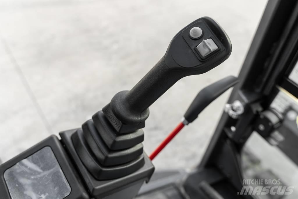 CASE CX 65D Minigrävare < 7t
