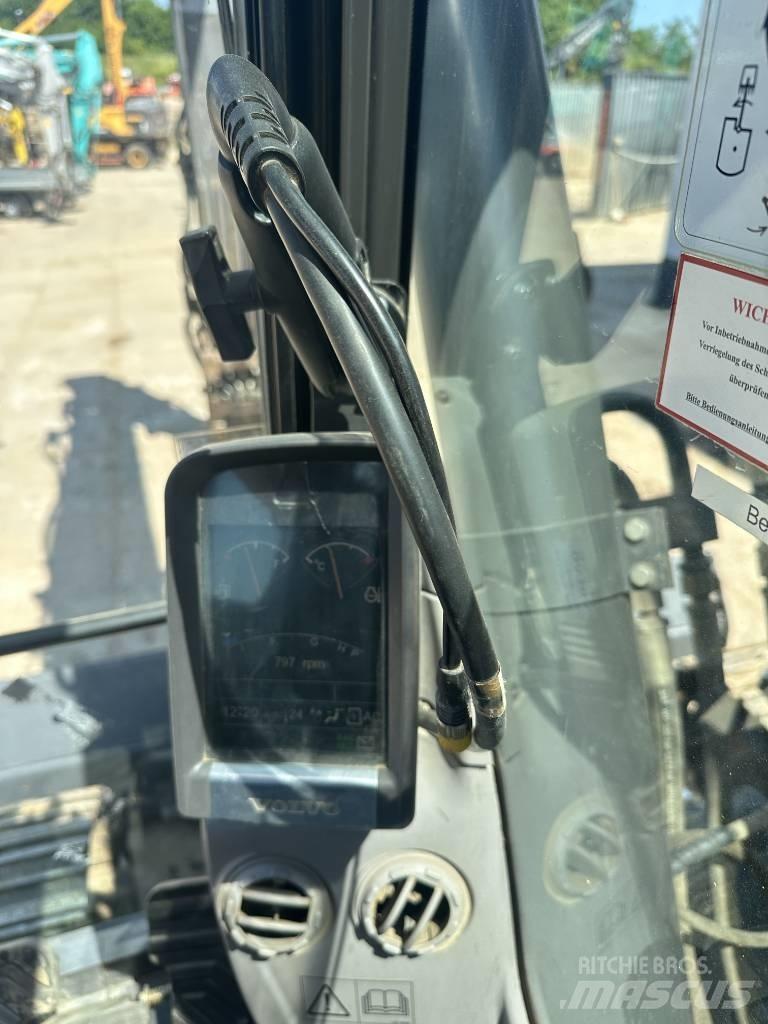 Volvo ECR 235 D Bandgrävare