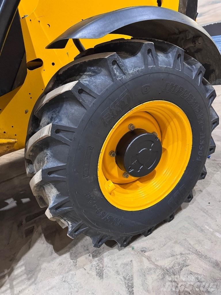 JCB 540-140 Teleskoplastare