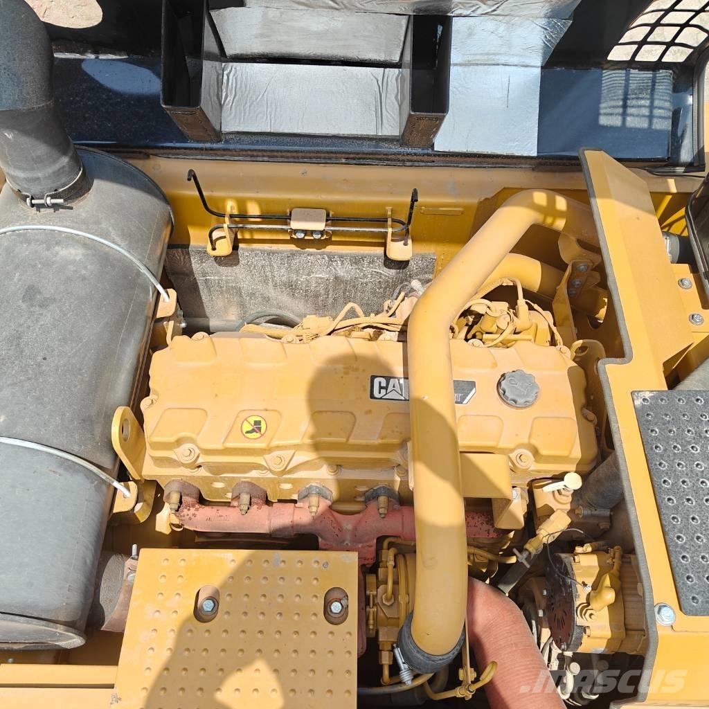 CAT 340 D L Bandgrävare