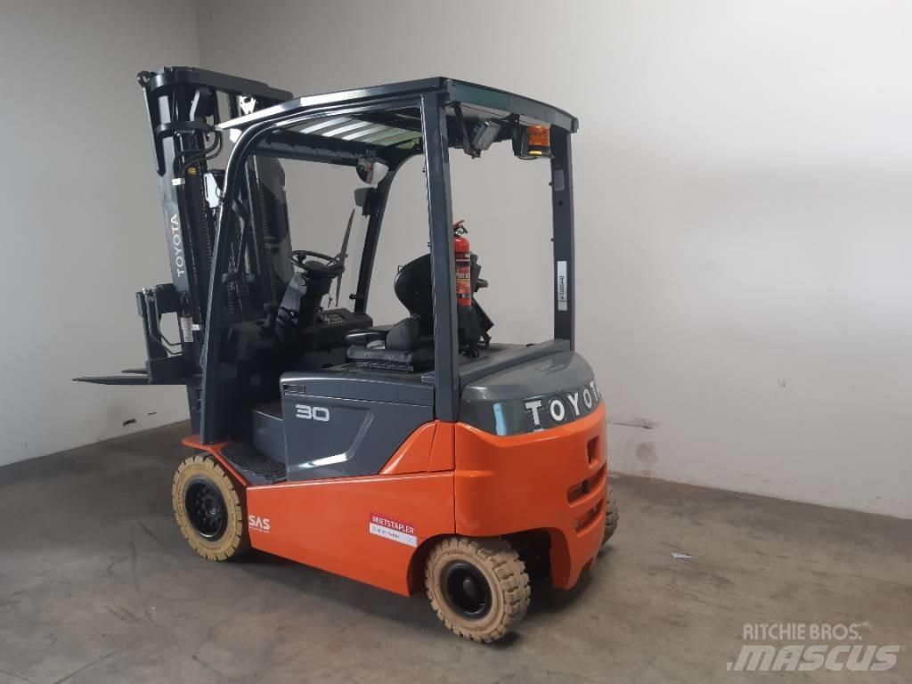 Toyota 8 FB MKT 30 Elmotviktstruckar