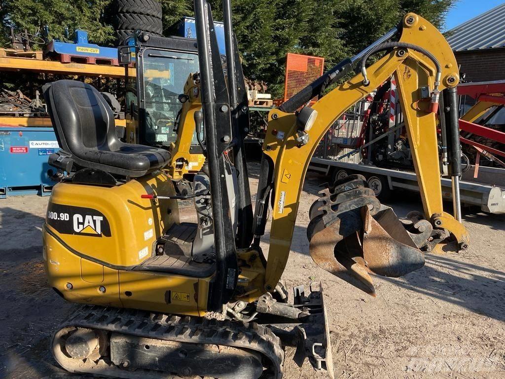 CAT 300.9 D Minigrävare < 7t