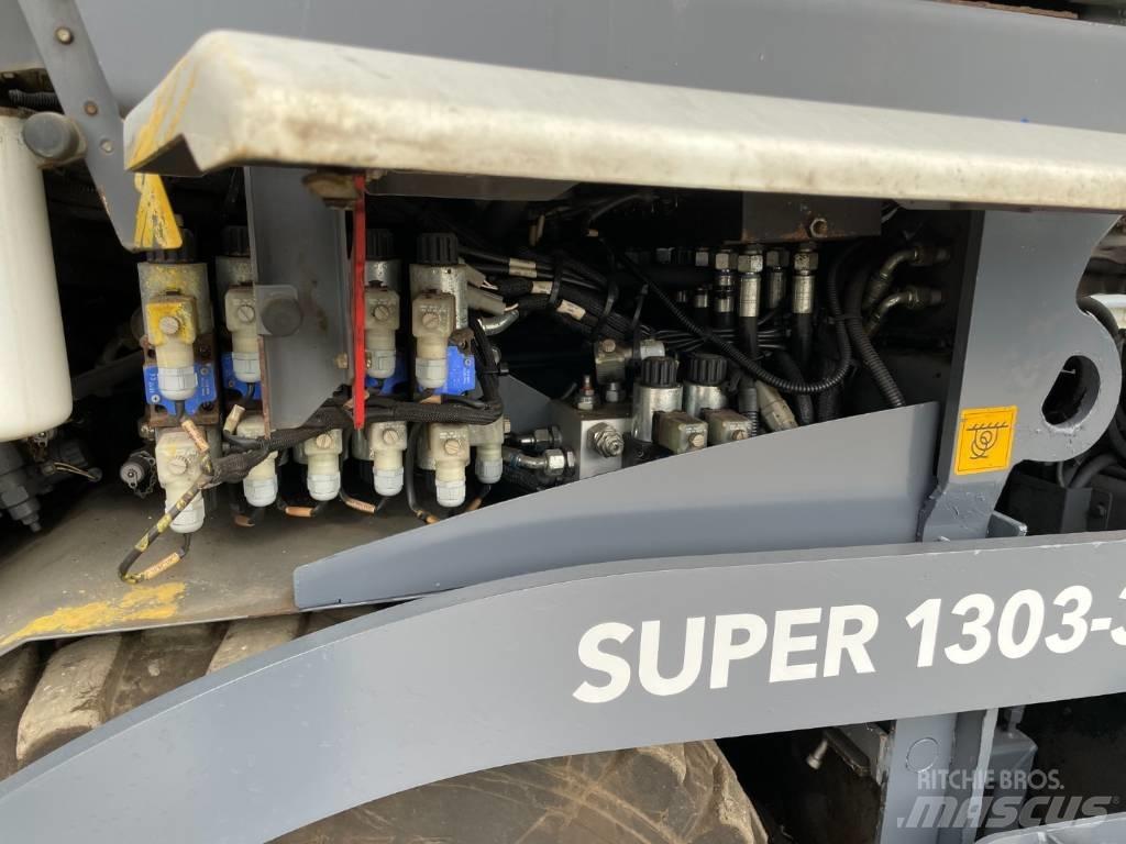 Vögele SUPER 1303-3I Asfaltsläggningsmaskiner