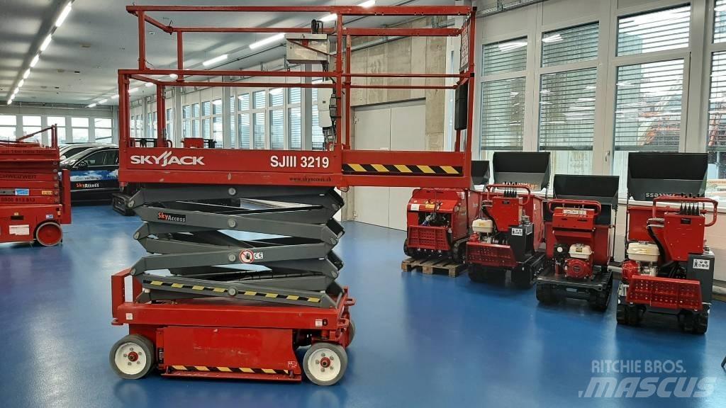 SkyJack SJIII 3219 Saxliftar