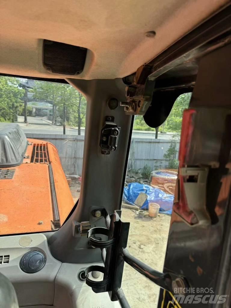 Hitachi ZX 350-3 Bandgrävare