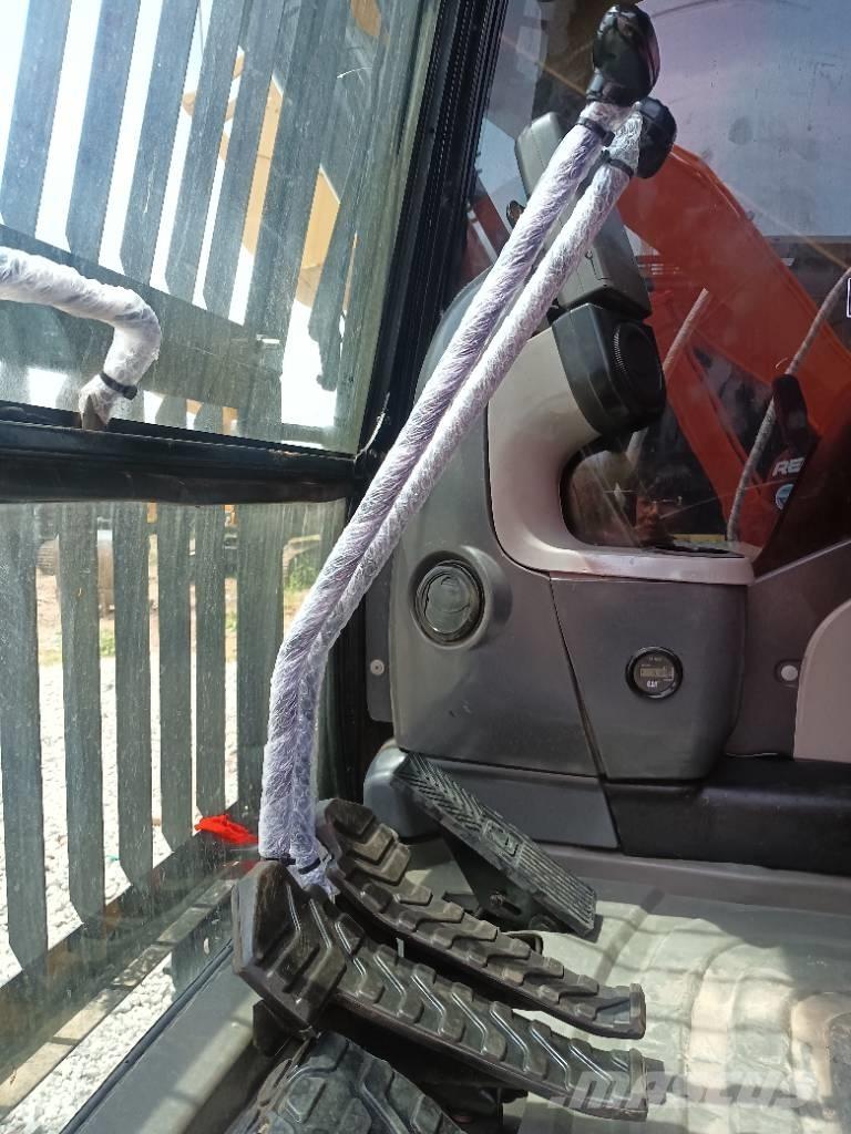 CAT 320D2 Bandgrävare