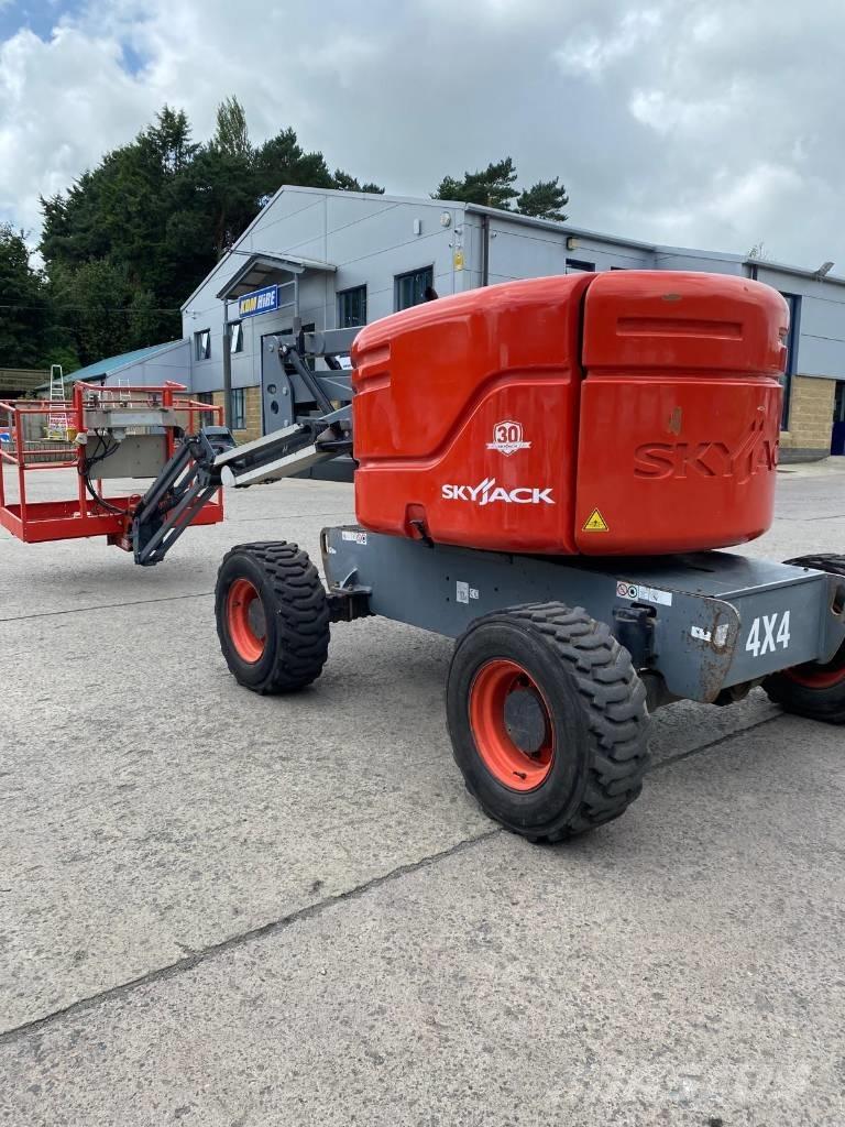 SkyJack SJ 46 AJ Bomliftar