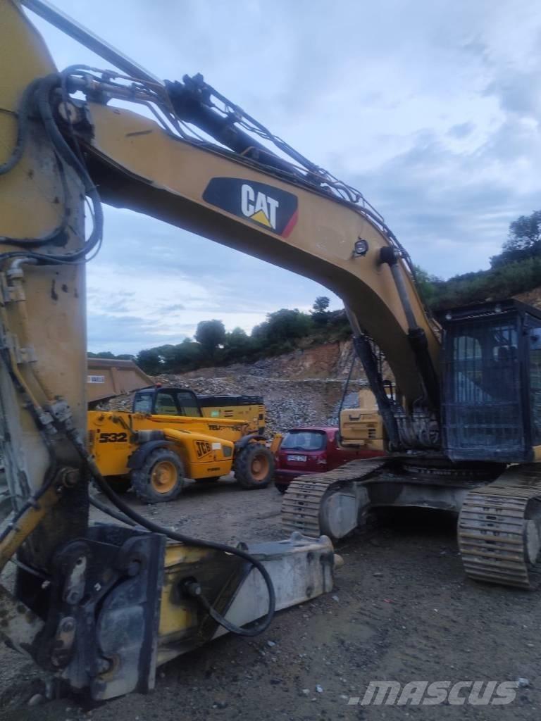 CAT 336 F LN Bandgrävare