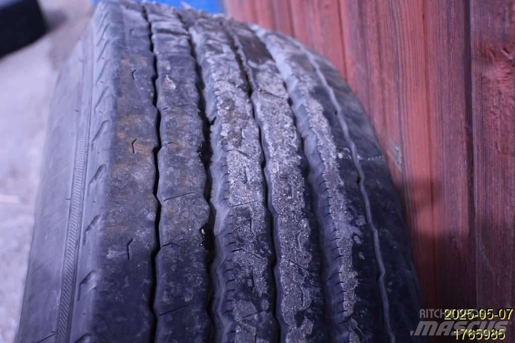  SEMPERIT EURO-STEEL Däck, hjul och fälgar