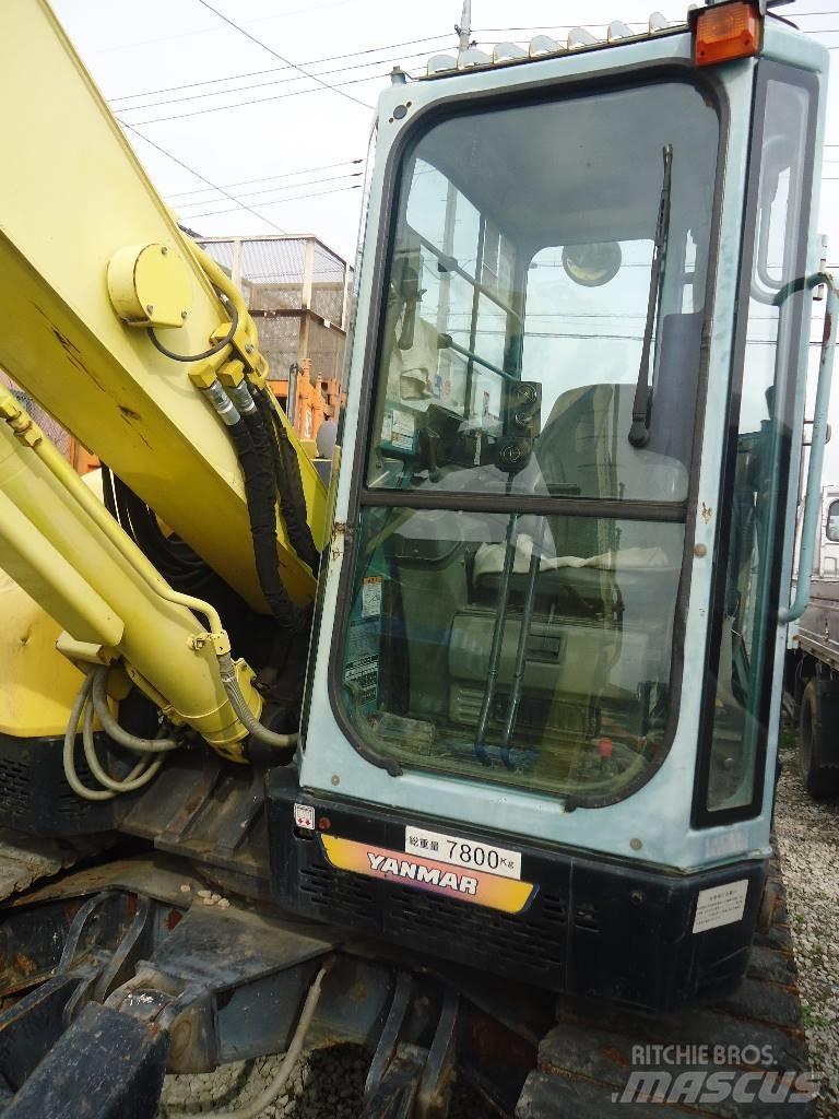 Yanmar B7-5A Midigrävmaskiner 7t - 12t