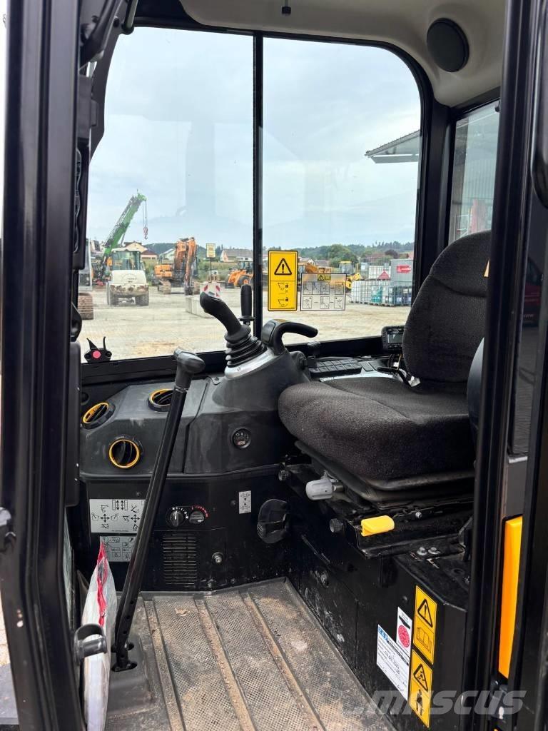 JCB 19 C-1 Minigrävare < 7t